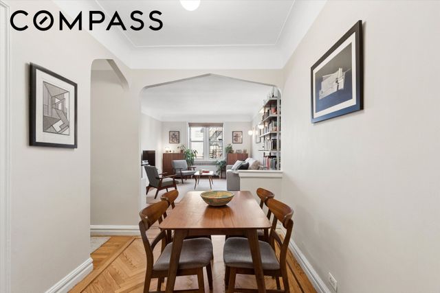 680 W 204th St Apt 5F, New York City, NY 10034