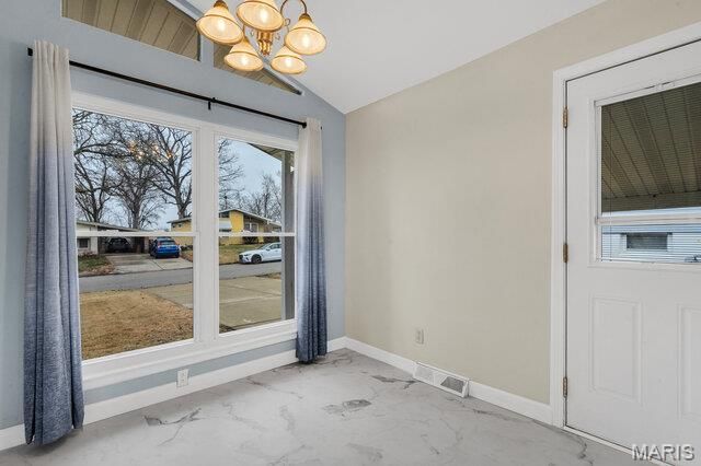 312 Ballwin Avenue, Ballwin, MO 63021