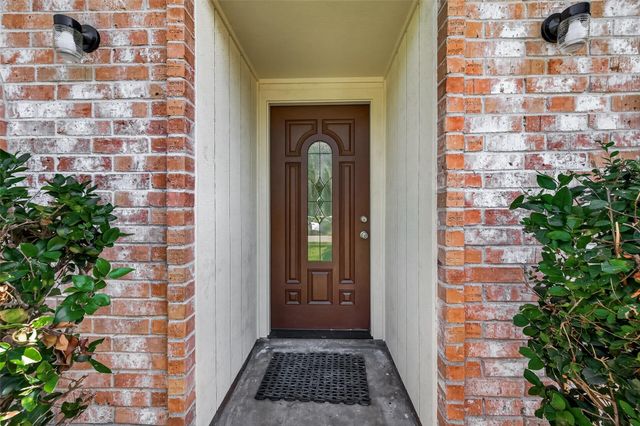 2305 Kingsway Drive, League City, TX 77573