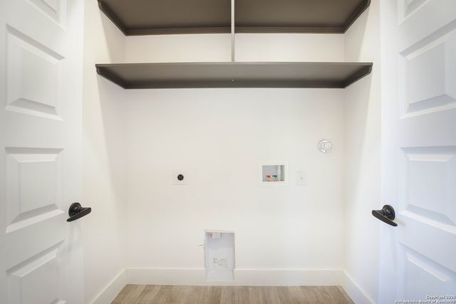 1535 Lennon St. No 4, San Antonio, TX 78223