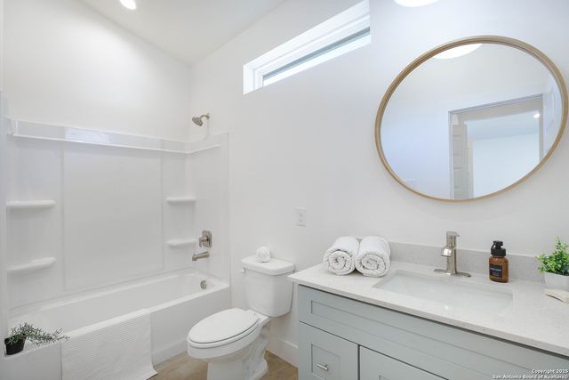 1535 Lennon St. No 4, San Antonio, TX 78223