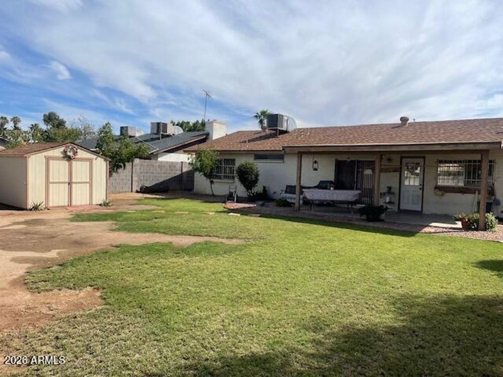 3932 W BECKER Lane, Phoenix, AZ 85029 — photo 2