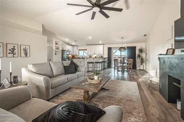 5853 Linda Lee Drive, Yucca Valley, CA 92284
