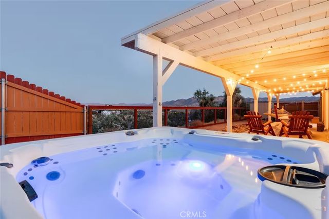 5853 Linda Lee Drive, Yucca Valley, CA 92284