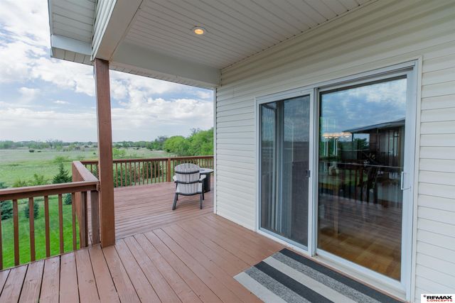 3330 Prairieview Drive, Lincoln, NE 68504