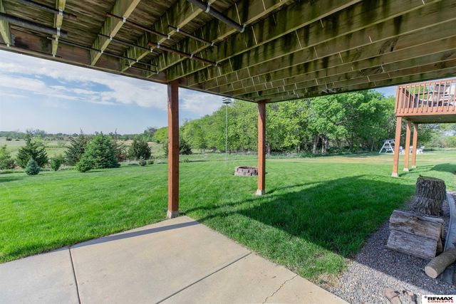 3330 Prairieview Drive, Lincoln, NE 68504