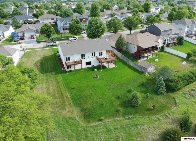 3330 Prairieview Drive, Lincoln, NE 68504