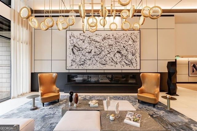 2425 Peachtree Road NE 1401, Atlanta, GA 30305