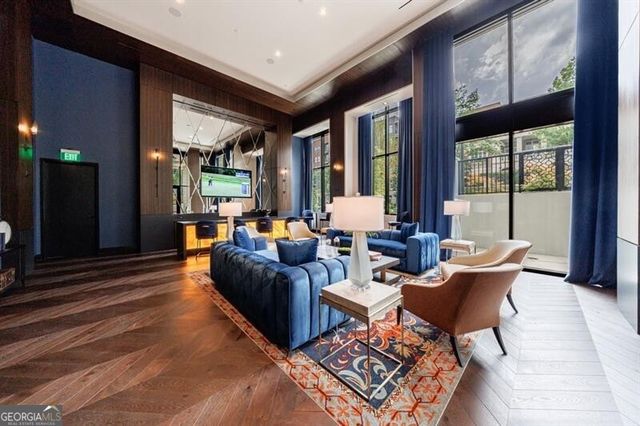 2425 Peachtree Road NE 1401, Atlanta, GA 30305