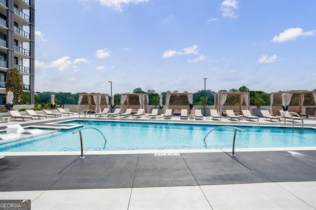 2425 Peachtree Road NE 1401, Atlanta, GA 30305