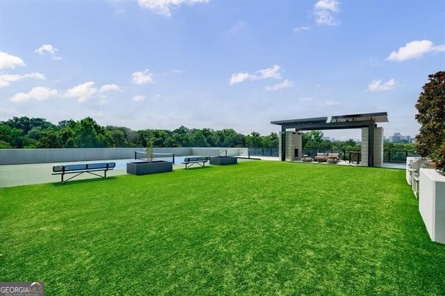 2425 Peachtree Road NE 1401, Atlanta, GA 30305