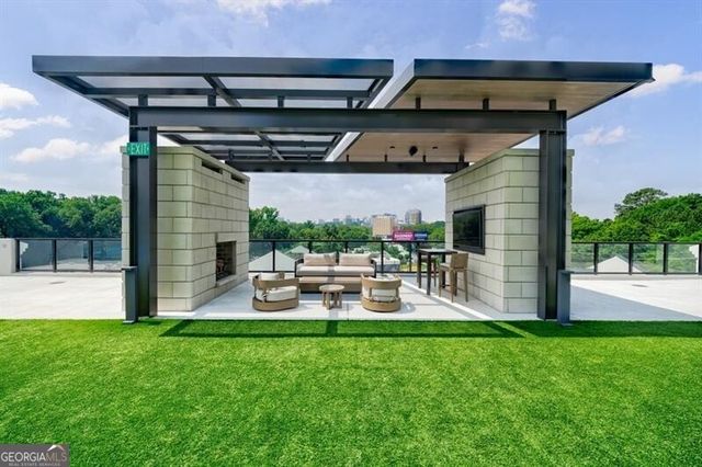 2425 Peachtree Road NE 1401, Atlanta, GA 30305