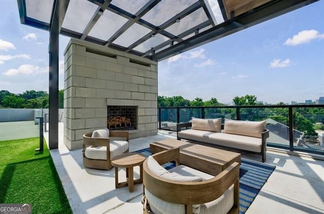 2425 Peachtree Road NE 1401, Atlanta, GA 30305