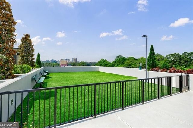 2425 Peachtree Road NE 1401, Atlanta, GA 30305