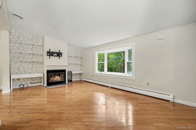 5 Trolley Road, Cortlandt Manor, NY 10567