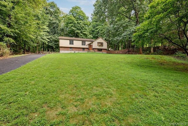 5 Trolley Road, Cortlandt Manor, NY 10567