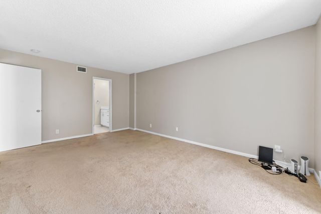 3575 S OCEAN Boulevard 305, South Palm Beach, FL 33480