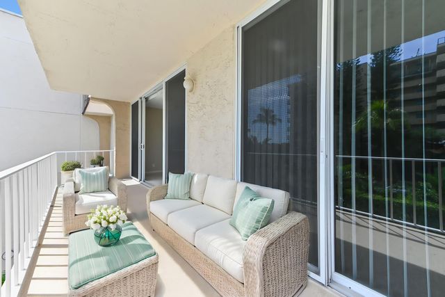 3575 S OCEAN Boulevard 305, South Palm Beach, FL 33480