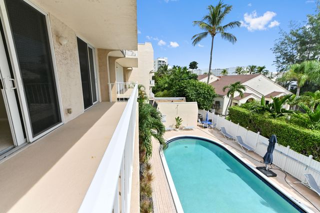 3575 S OCEAN Boulevard 305, South Palm Beach, FL 33480