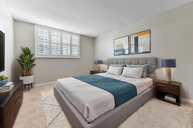3575 S OCEAN Boulevard 305, South Palm Beach, FL 33480