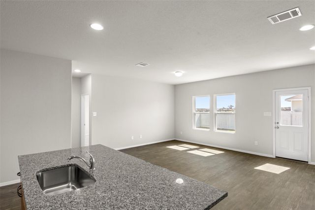 3092 Poplar Bluff Road, Waller, TX 77484