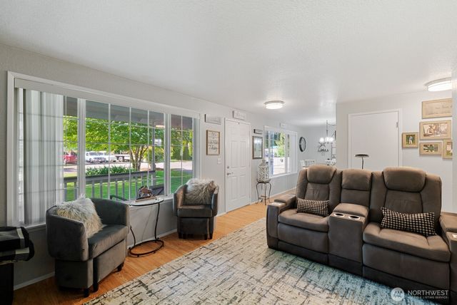 15428 Westshore Drive SE, Yelm, WA 98597