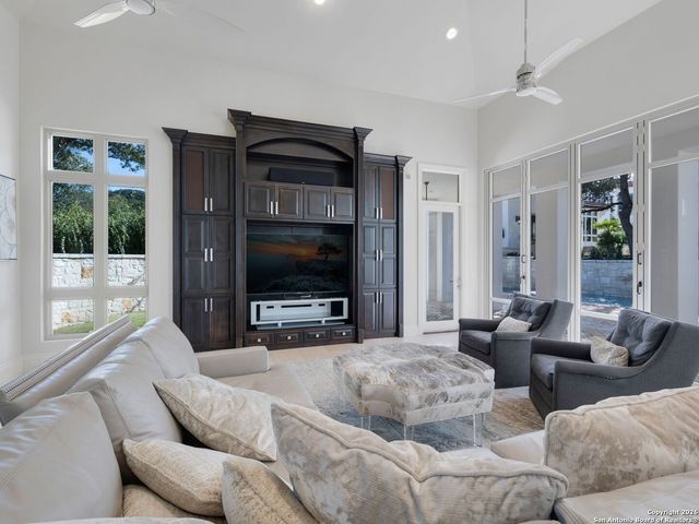 14 Duxbury Park, San Antonio, TX 78257