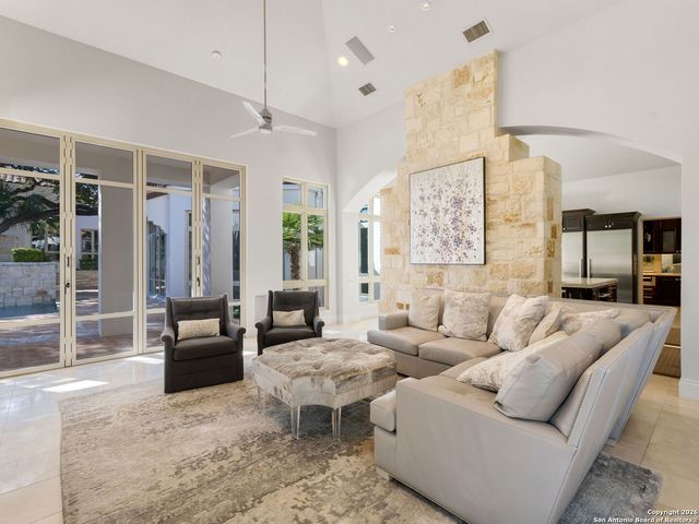 14 Duxbury Park, San Antonio, TX 78257