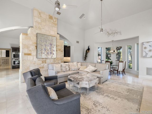 14 Duxbury Park, San Antonio, TX 78257