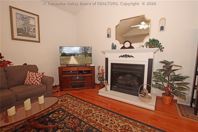 230 Frazier Way, Scott Depot, WV 25560