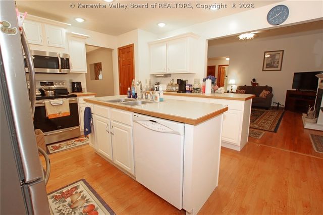 230 Frazier Way, Scott Depot, WV 25560