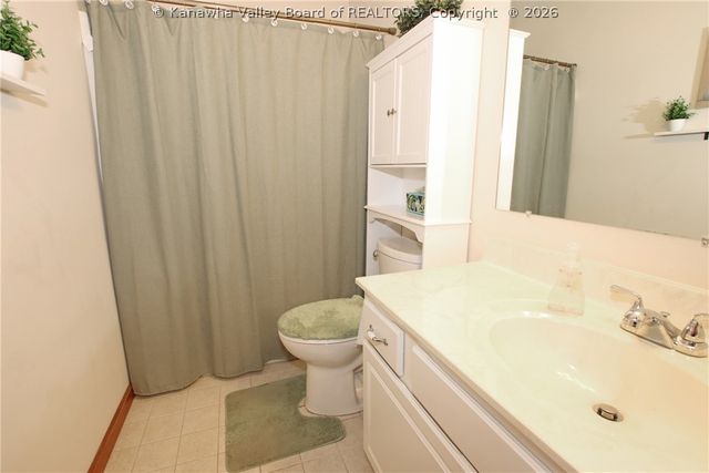 230 Frazier Way, Scott Depot, WV 25560