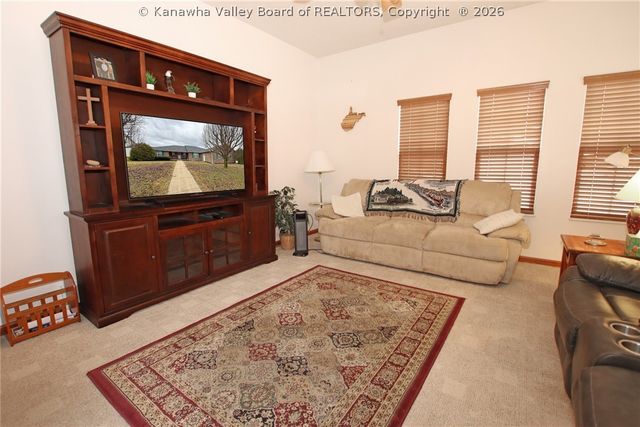 230 Frazier Way, Scott Depot, WV 25560