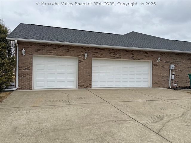 230 Frazier Way, Scott Depot, WV 25560