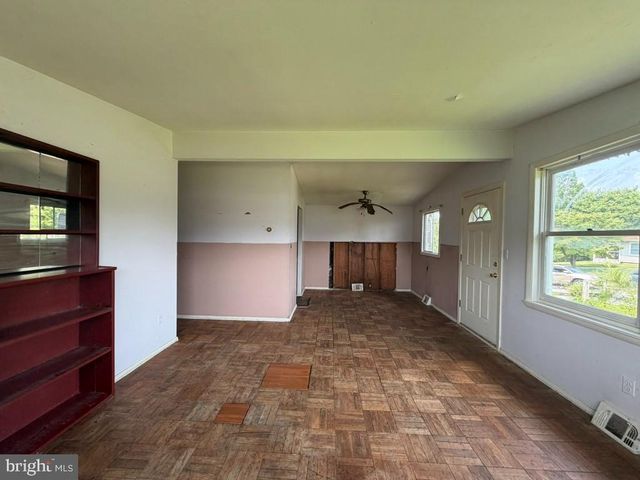 1705 SUNNY CT, Baltimore, MD 21207