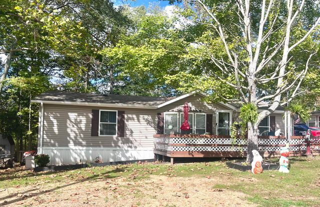 54 Green Meadow Drive, Perry Park, KY 40363