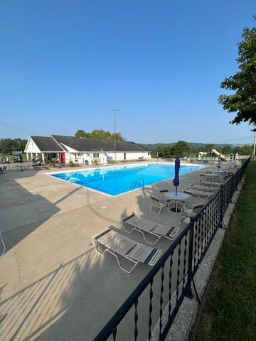 54 Green Meadow Drive, Perry Park, KY 40363