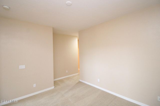 3951 E RAVENSWOOD Drive, Gilbert, AZ 85298