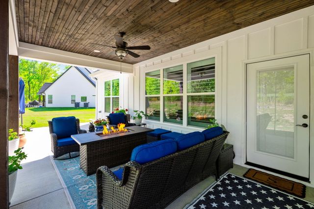 183 Bridlewood Drive, Ringgold, GA 30736