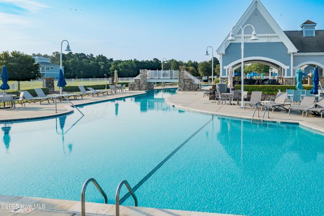 367 Summerhouse Drive, Holly Ridge, NC 28445