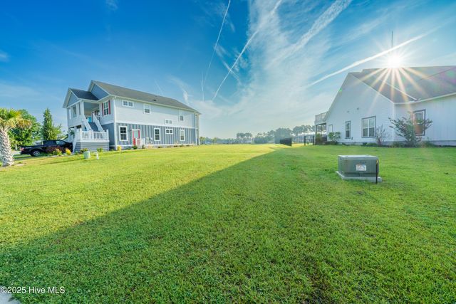 367 Summerhouse Drive, Holly Ridge, NC 28445