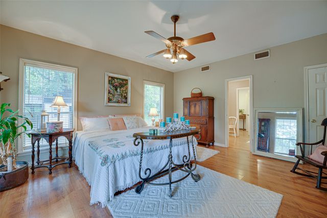 200 Private Road 6570, Alba, TX 75410