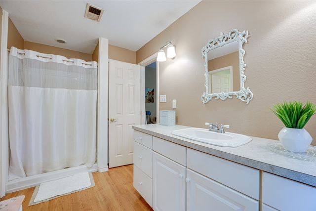 200 Private Road 6570, Alba, TX 75410