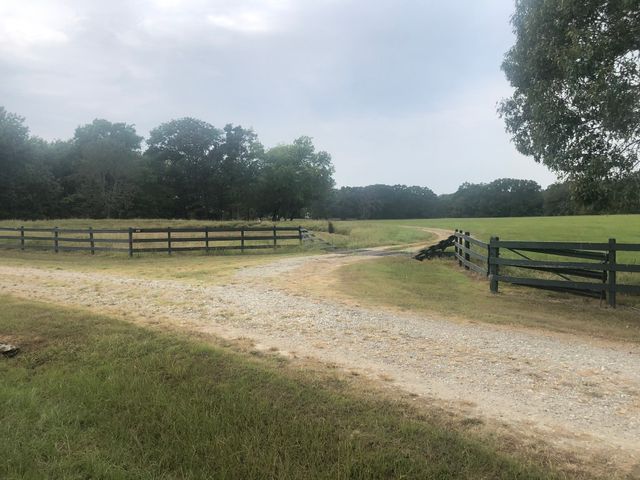 200 Private Road 6570, Alba, TX 75410