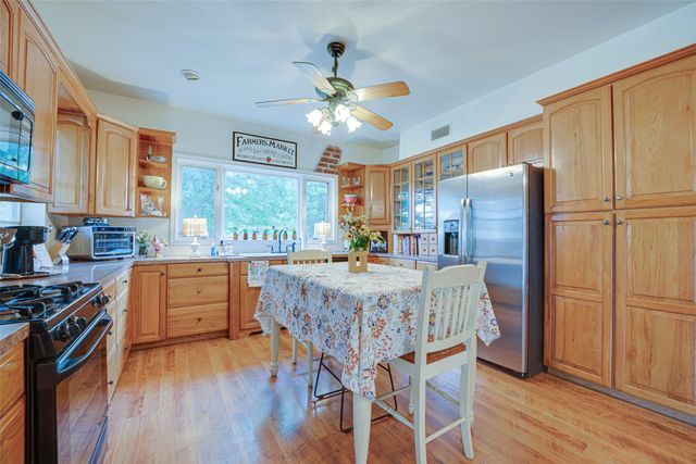 200 Private Road 6570, Alba, TX 75410