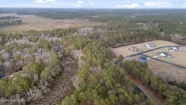 850 Southern Plantation Drive N, Oriental, NC 28571