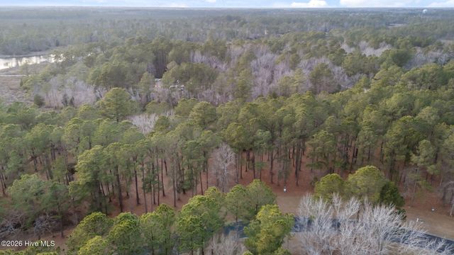 850 Southern Plantation Drive N, Oriental, NC 28571