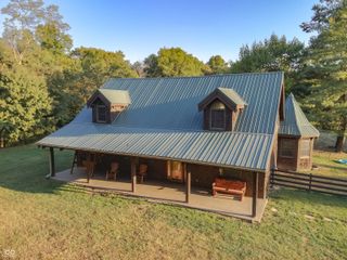 6476 W Range Line Road, Greencastle, IN 46135