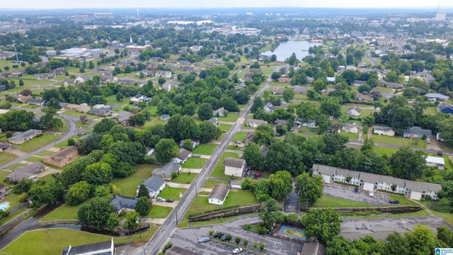 2204 FOREST LAKE DRIVE, Tuscaloosa, AL 35401