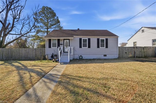 1831 Broadfield RD, Norfolk, VA 23503